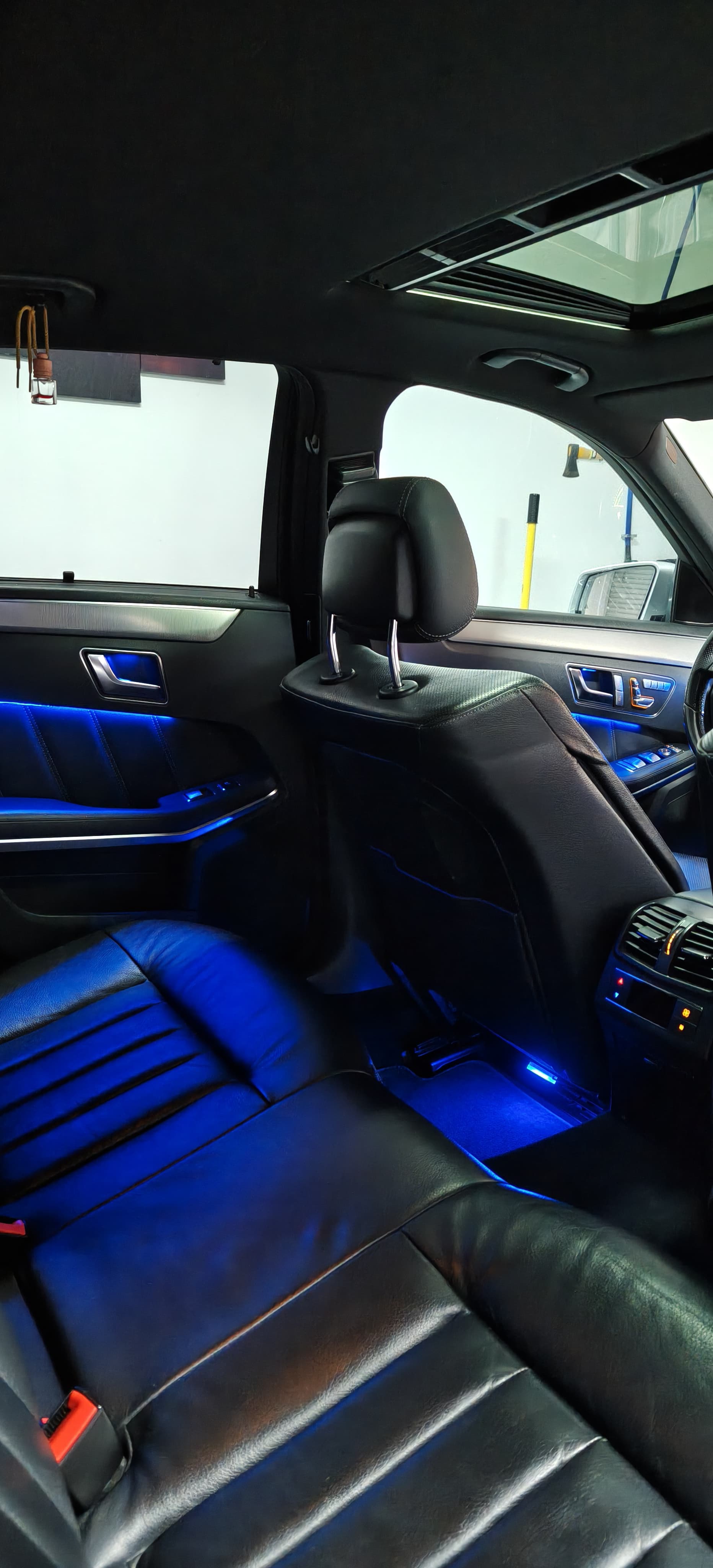 Mercedes Ambient Class E/E200/E300/E320/E53/E250 2010-2025